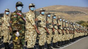 اجباری یا داوطلبانه/ چرا بازنگری در قانون سربازی مهم است؟