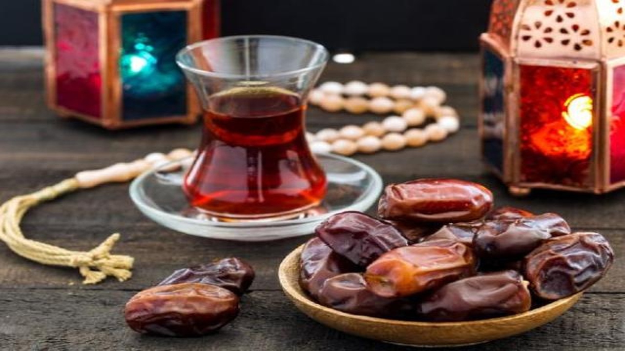 خرما؛ این میوه پر رمز و راز در ماه رمضان با ما چه می‌کند؟