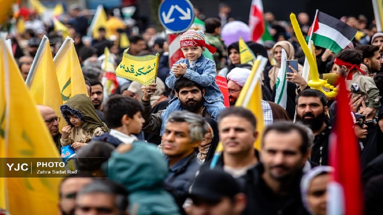 روز قدس تاریخی مردم ایران/ همه آمده بودند روز قدس تاریخی مردم ایران/ همه آمده بودند