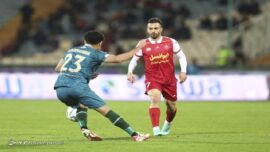 پرسپولیسیها به دنبال اولین پیروزی در سال جدید/ نوار تساویهای سپاهان قطع میشود؟ پرسپولیسیها به دنبال اولین پیروزی در سال جدید/ نوار تساویهای سپاهان قطع میشود؟