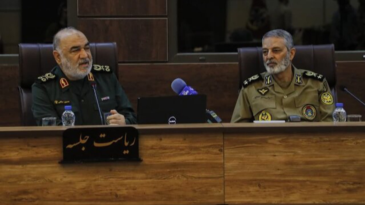 سرلشکر سلامی: ارتش و سپاه در جایگاهی هستند که میتوانند برای همدیگر فدا شوند سرلشکر سلامی: ارتش و سپاه در جایگاهی هستند که میتوانند برای همدیگر فدا شوند