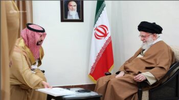 وزیر دفاع عربستان: در دیدار با رهبر ایران روابط دو جانبه را بررسی کردیم