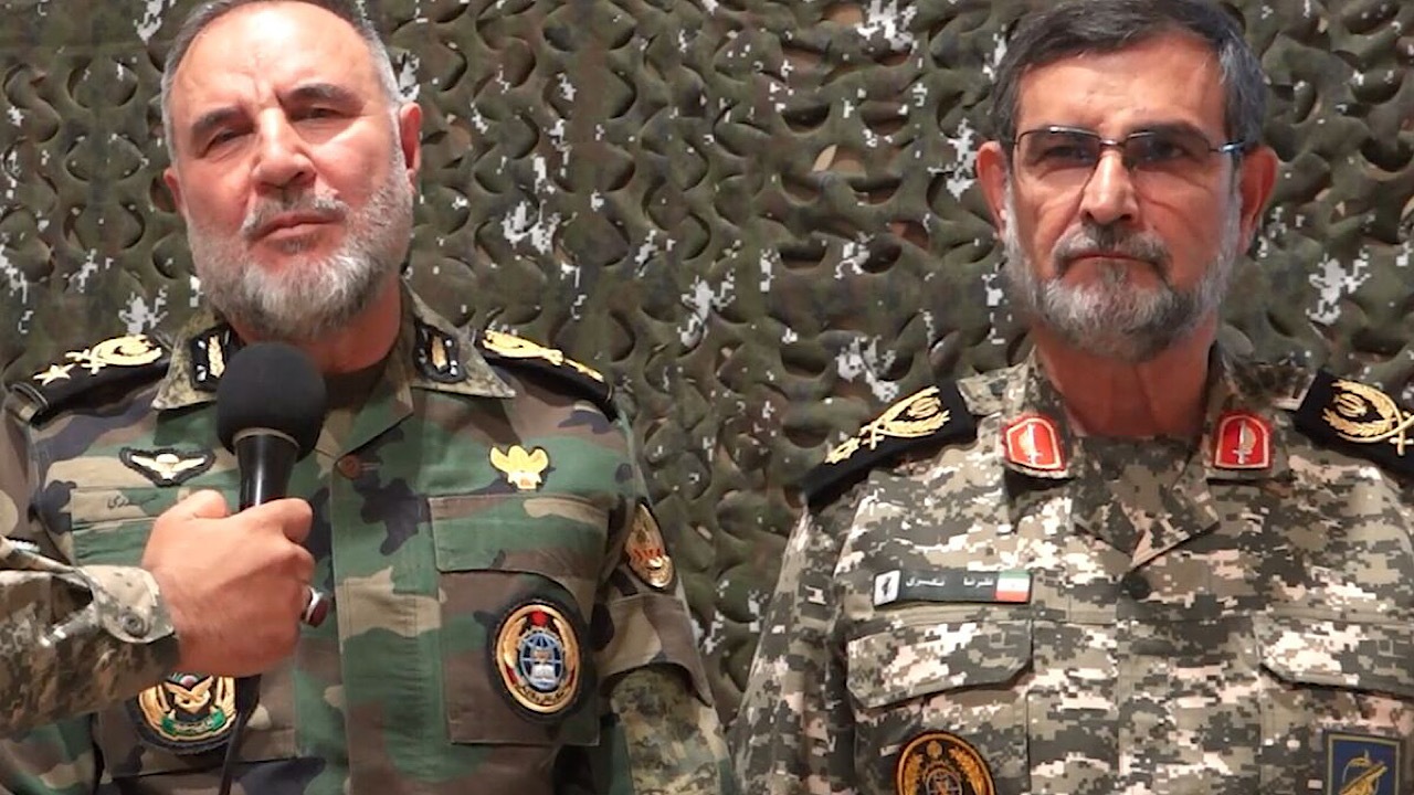 دشمنان برای پیبردن به تاکتیکهای ما باید هزینه کنند دشمنان برای پیبردن به تاکتیکهای ما باید هزینه کنند