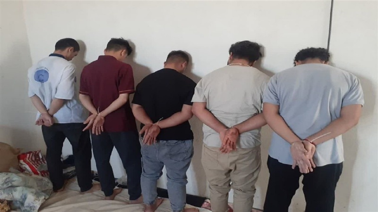 دستگیری ۱۲ نفر از اغتشاشگران در اصفهان